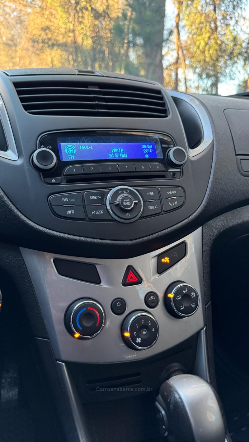 TRACKER 1.8 MPFI LT 4X2 16V FLEX 4P AUTOMÁTICO - 2016 - GUAPORé