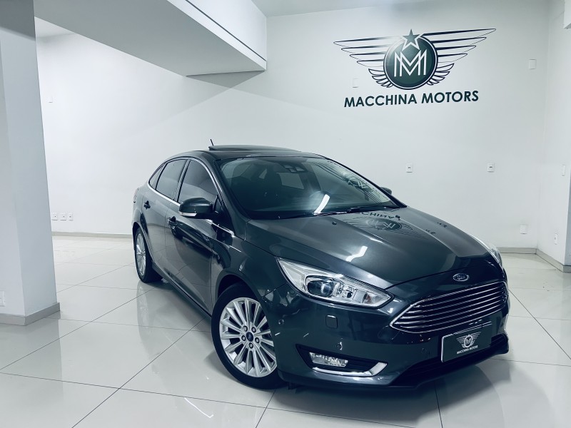 FOCUS 2.0 TITANIUM PLUS FASTBACK 16V FLEX 4P AUTOMÁTICO - 2018 - CAXIAS DO SUL