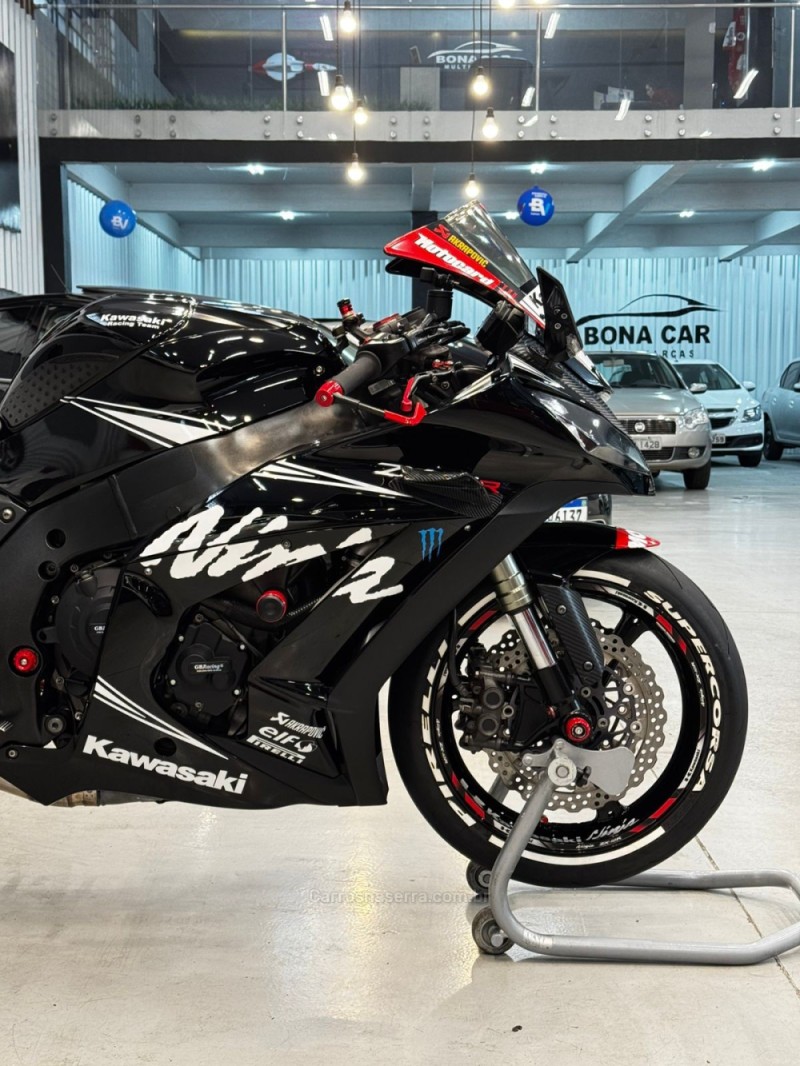 NINJA ZX-10R SE ABS - 2011 - CAXIAS DO SUL
