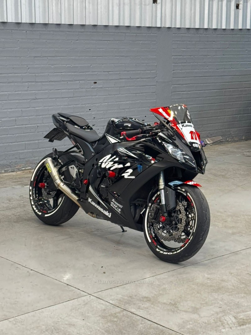 NINJA ZX-10R SE ABS - 2011 - CAXIAS DO SUL