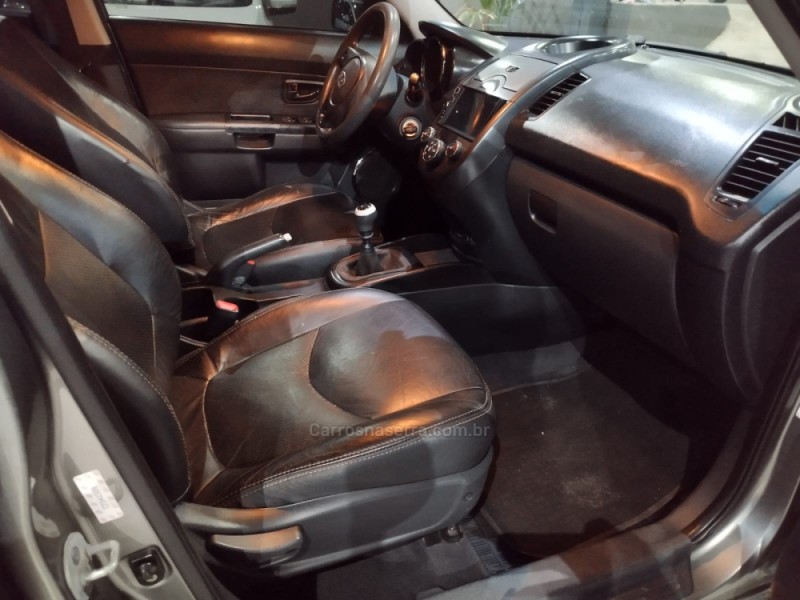 SOUL 1.6 EX 16V GASOLINA 4P MANUAL - 2012 - CAMPO BOM
