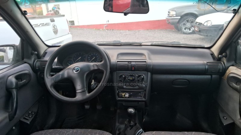 CORSA 1.0 MPFI SEDAN 8V GASOLINA 4P MANUAL - 2000 - CAXIAS DO SUL