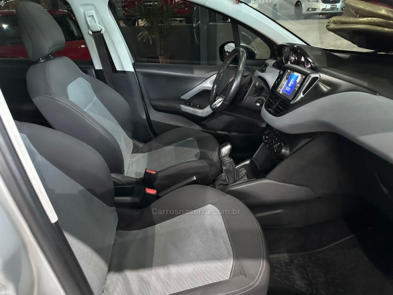 208 1.5 ACTIVE PACK 8V FLEX 4P MANUAL - 2014 - CAMPO BOM