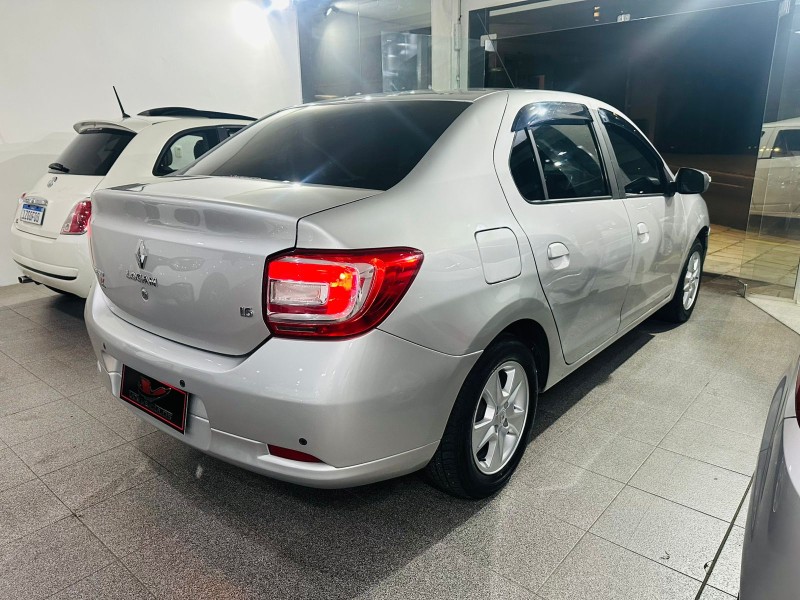 LOGAN 1.6 DYNAMIQUE 8V FLEX 4P MANUAL - 2014 - CAXIAS DO SUL