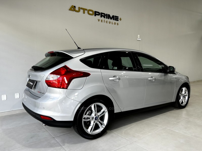 FOCUS 2.0 SE PLUS 16V FLEX 4P AUTOMÁTICO - 2014 - BENTO GONçALVES