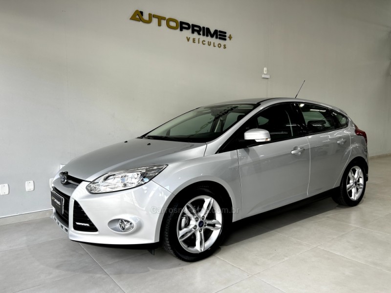FOCUS 2.0 SE PLUS 16V FLEX 4P AUTOMÁTICO