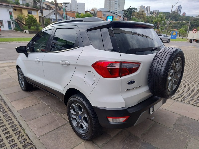 ECOSPORT 1.5 TIVCT FLEX FREESTYLE AUTOMÁTICO - 2020 - CAXIAS DO SUL