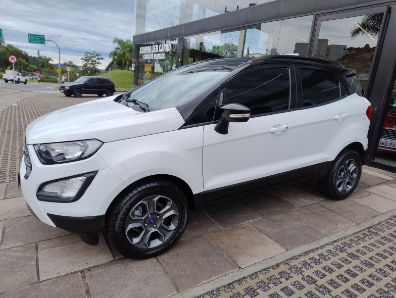 ECOSPORT 1.5 TIVCT FLEX FREESTYLE AUTOMÁTICO