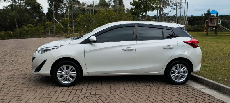 YARIS 1.3 16V FLEX XL PLUS TECH MULTIDRIVE17 - 2019 - CANELA