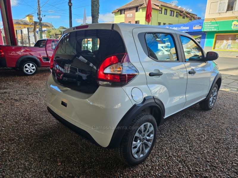MOBI 1.0 8V EVO FLEX LIKE. MANUAL - 2025 - CANELA