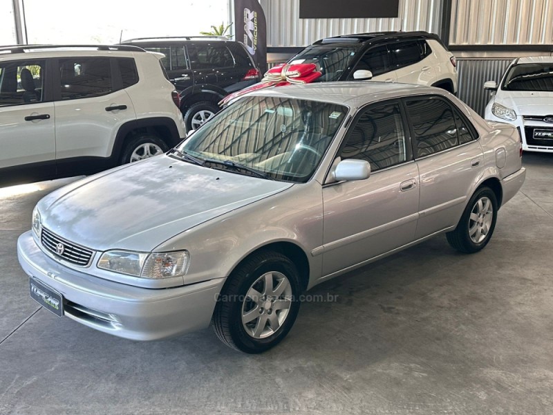 COROLLA 1.8 XEI 16V FLEX 4P AUTOMÁTICO - 2001 - CAMPO BOM