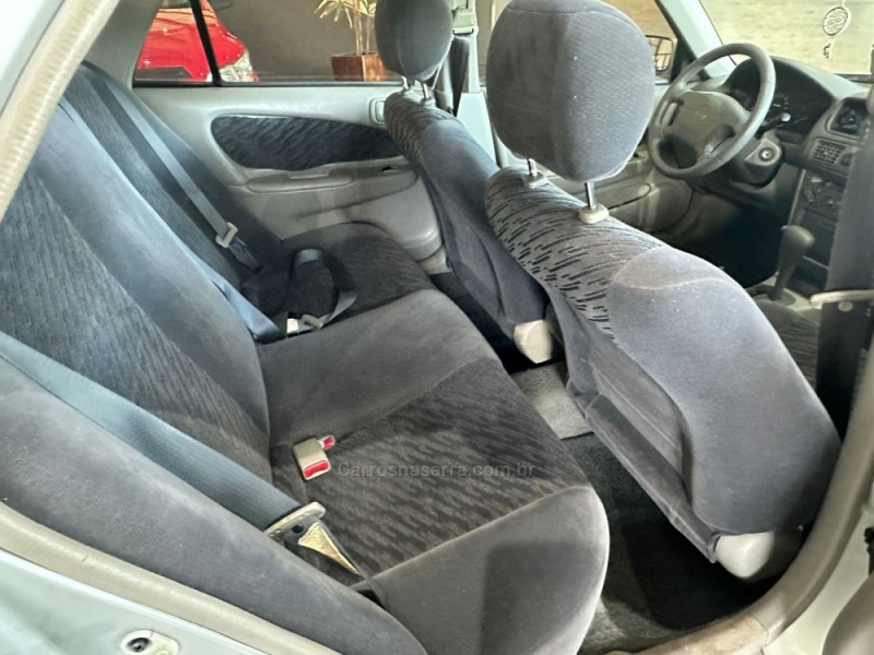 COROLLA 1.8 XEI 16V FLEX 4P AUTOMÁTICO - 2001 - CAMPO BOM