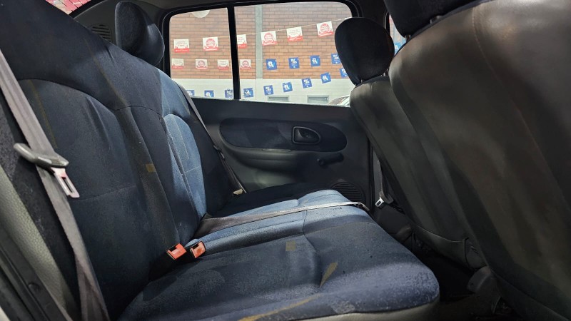CLIO 1.6 RN 16V GASOLINA 4P MANUAL - 2001 - CAXIAS DO SUL