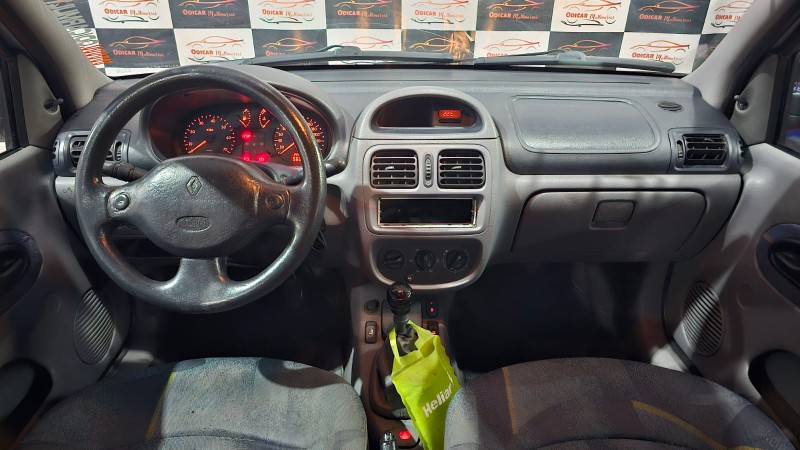 CLIO 1.6 RN 16V GASOLINA 4P MANUAL - 2001 - CAXIAS DO SUL