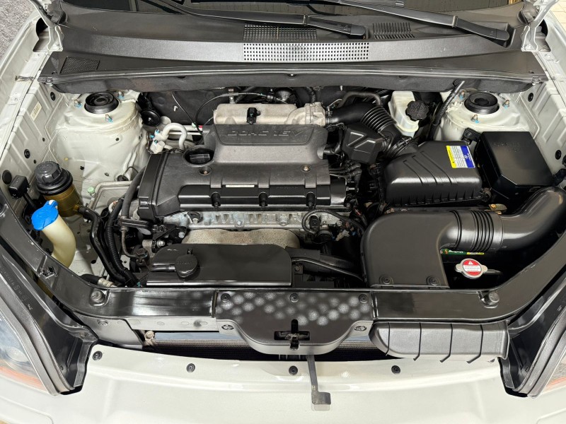 TUCSON 2.0 MPFI GL 16V 142CV 2WD GASOLINA 4P MANUAL - 2011 - FARROUPILHA