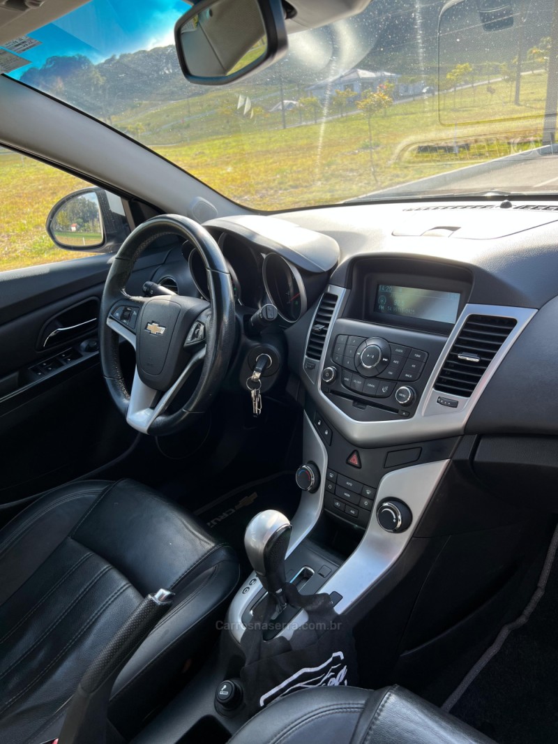 CRUZE 1.8 LT SPORT6 16V FLEX 4P AUTOMÁTICO - 2013 - CARLOS BARBOSA