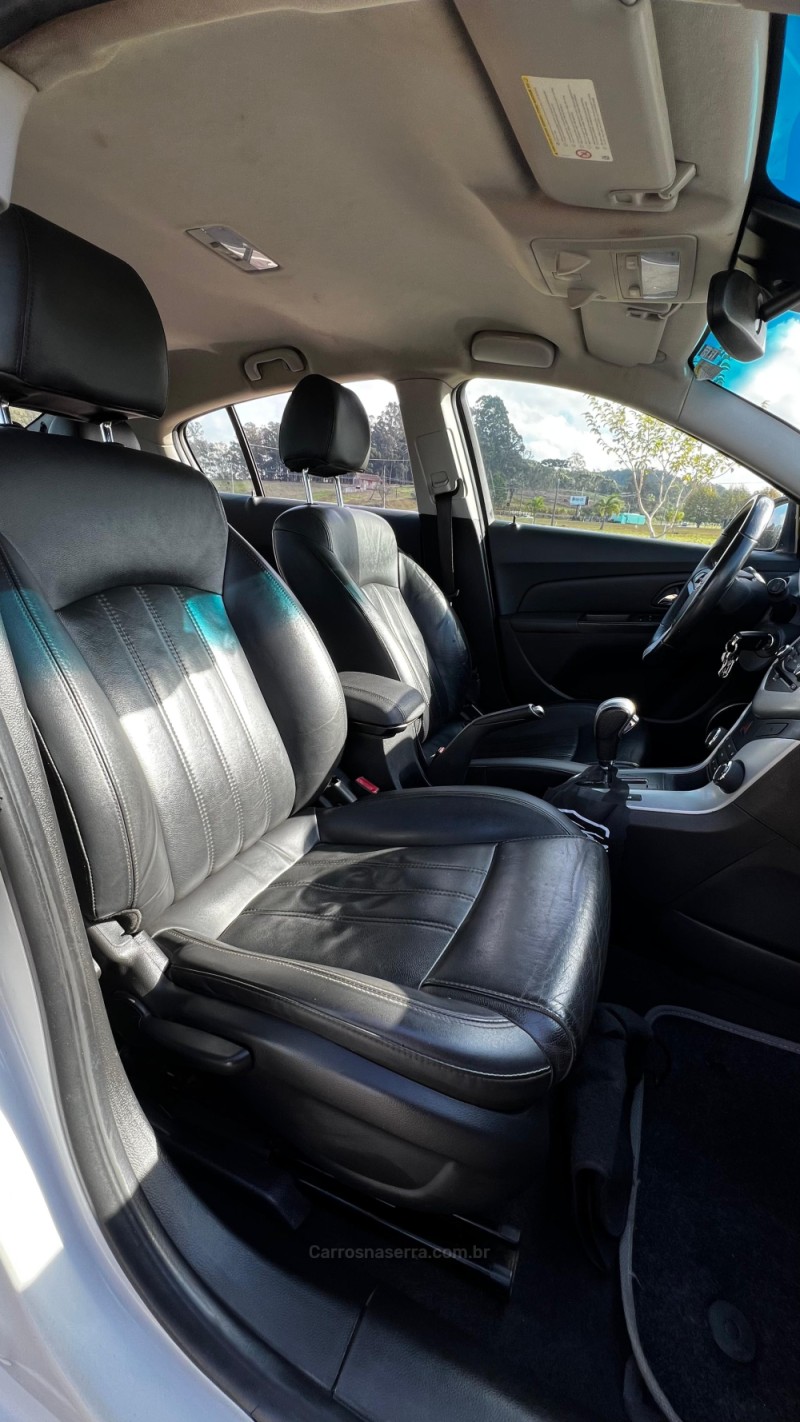 CRUZE 1.8 LT SPORT6 16V FLEX 4P AUTOMÁTICO - 2013 - CARLOS BARBOSA