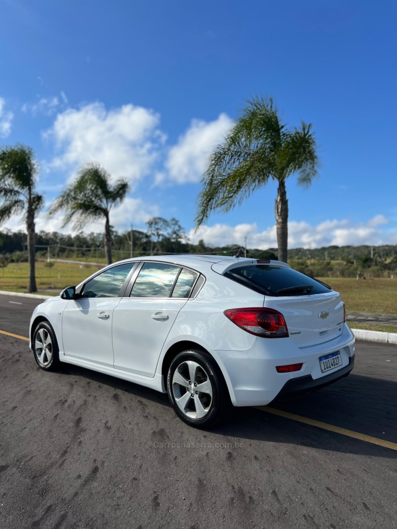 CRUZE 1.8 LT SPORT6 16V FLEX 4P AUTOMÁTICO - 2013 - CARLOS BARBOSA