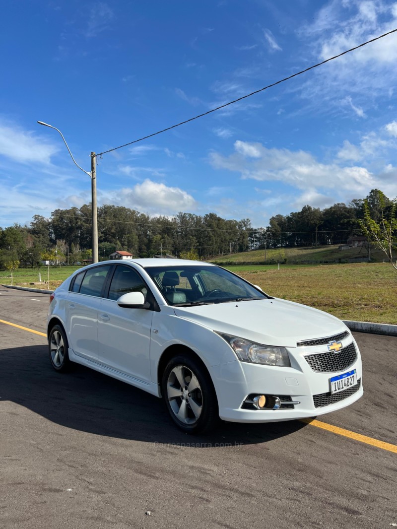 CRUZE 1.8 LT SPORT6 16V FLEX 4P AUTOMÁTICO - 2013 - CARLOS BARBOSA
