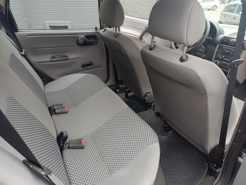 CORSA 1.0 MPFI CLASSIC SEDAN LIFE 8V FLEX 4P MANUAL - 2009 - FLORES DA CUNHA