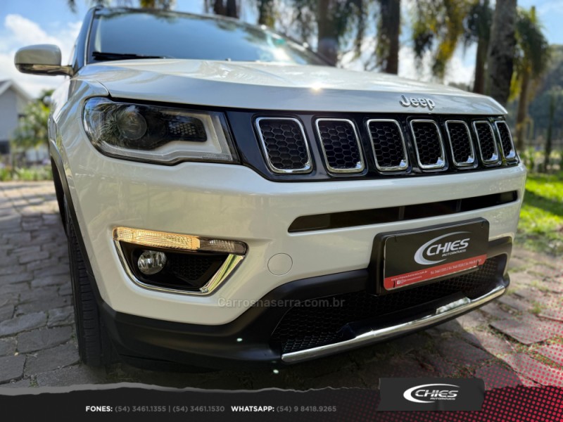 COMPASS 2.0 16V FLEX LIMITED AUTOMÁTICO - 2018 - CARLOS BARBOSA