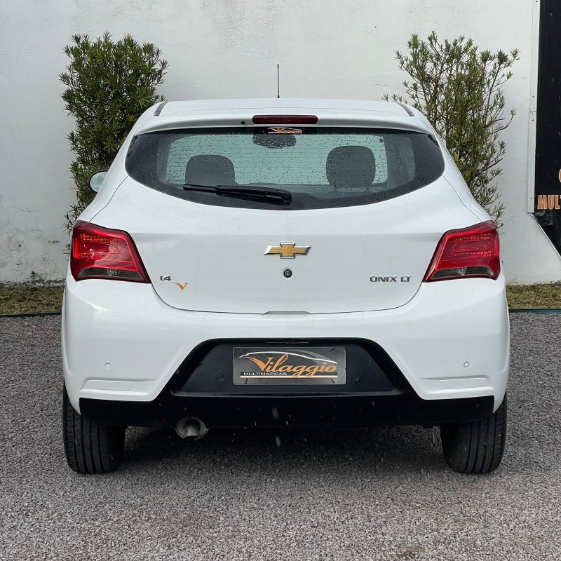 ONIX 1.4 MPFI LT 8V FLEX 4P MANUAL - 2017 - CAXIAS DO SUL