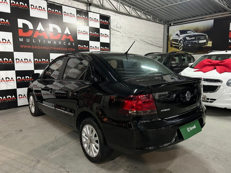 VOYAGE 1.6 MI COMFORTLINE 8V FLEX 4P MANUAL - 2009 - CAXIAS DO SUL