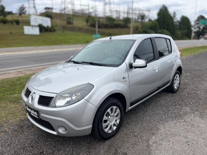 SANDERO 1.6 EXPRESSION 8V FLEX 4P MANUAL - 2010 - FARROUPILHA