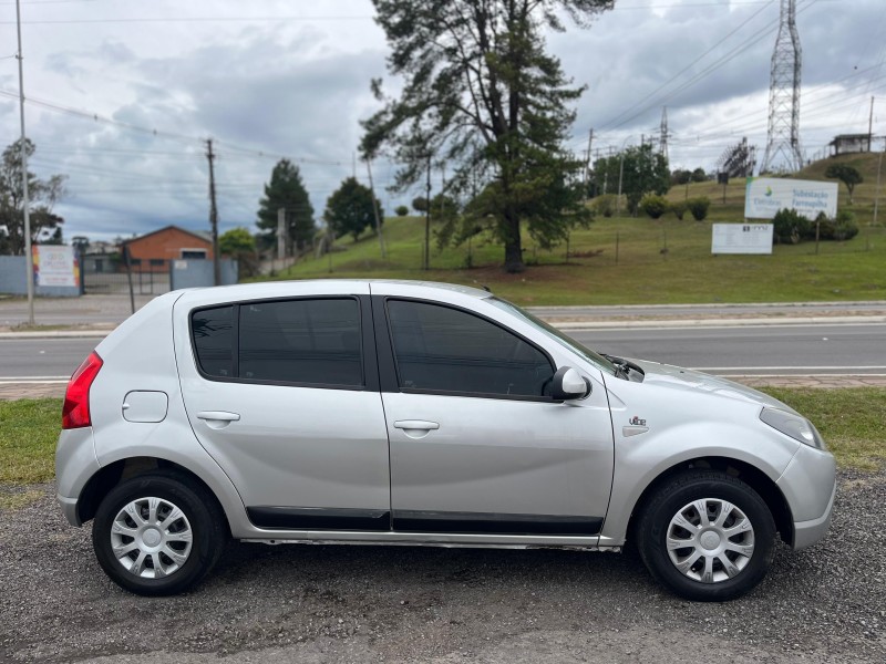 SANDERO 1.6 EXPRESSION 8V FLEX 4P MANUAL - 2010 - FARROUPILHA