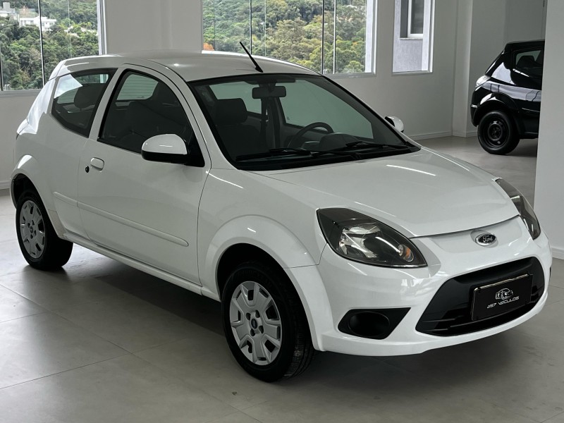 KA 1.0 MPI CLASS 8V FLEX 2P MANUAL