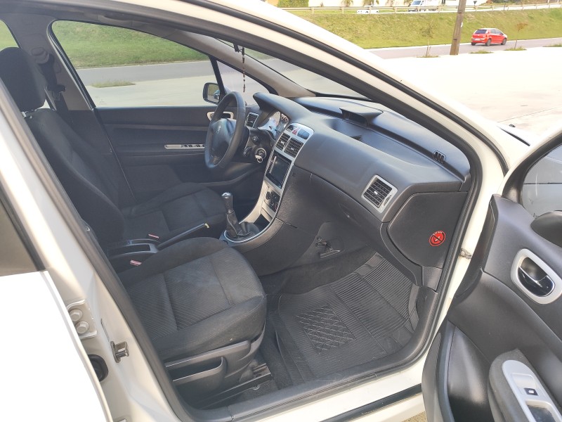 307 1.6 PRESENCE PACK 16V FLEX 4P MANUAL - 2010 - FARROUPILHA