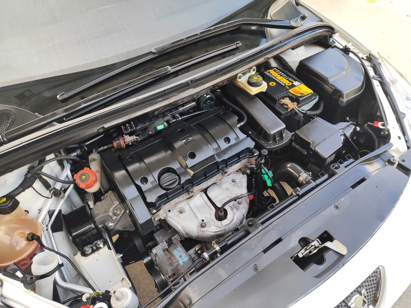 307 1.6 PRESENCE PACK 16V FLEX 4P MANUAL - 2010 - FARROUPILHA
