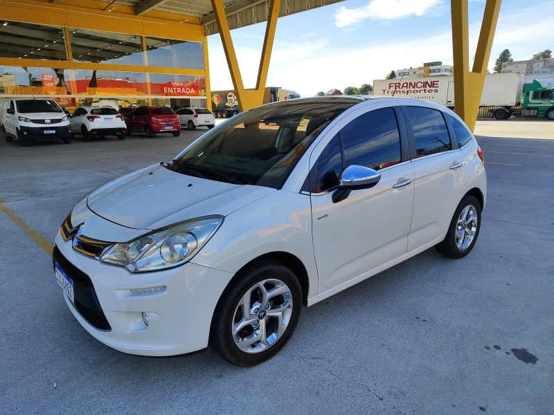 C3 1.6 EXCLUSIVE 16V FLEX 4P AUTOMÁTICO