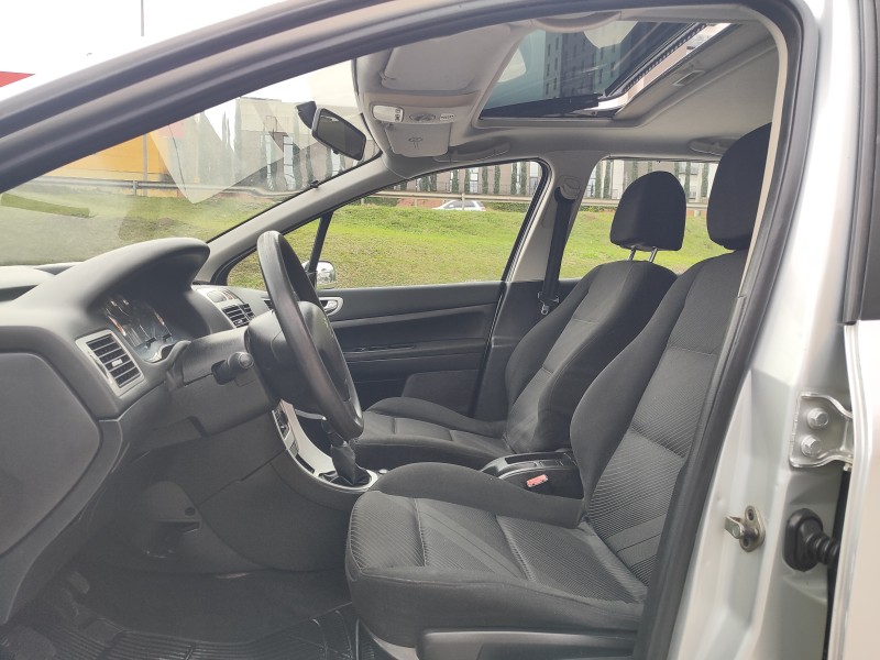 307 1.6 PRESENCE PACK 16V GASOLINA 4P MANUAL - 2010 - FARROUPILHA