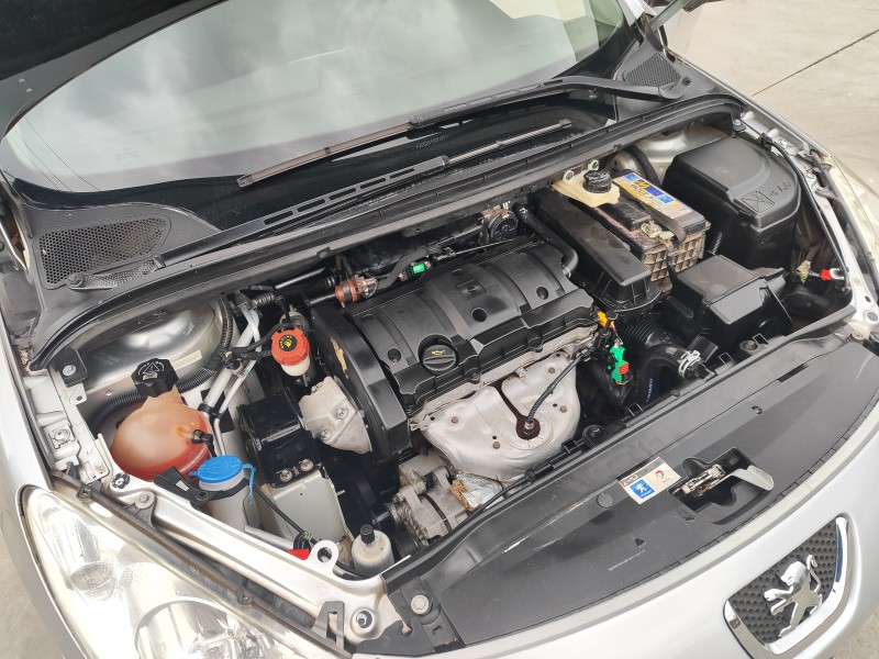 307 1.6 PRESENCE PACK 16V GASOLINA 4P MANUAL - 2010 - FARROUPILHA