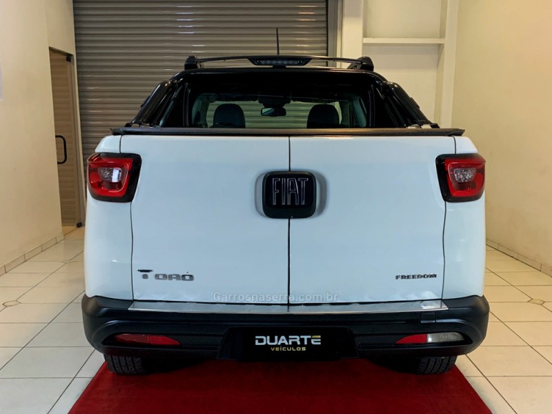 TORO 1.8 16V EVO FLEX FREEDOM AUTOMÁTICO - 2017 - PORTO ALEGRE