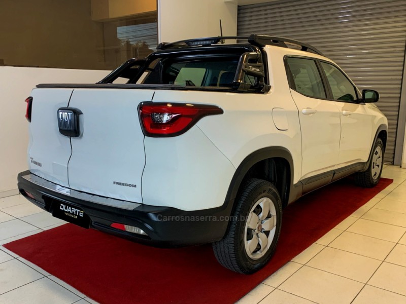 TORO 1.8 16V EVO FLEX FREEDOM AUTOMÁTICO - 2017 - PORTO ALEGRE