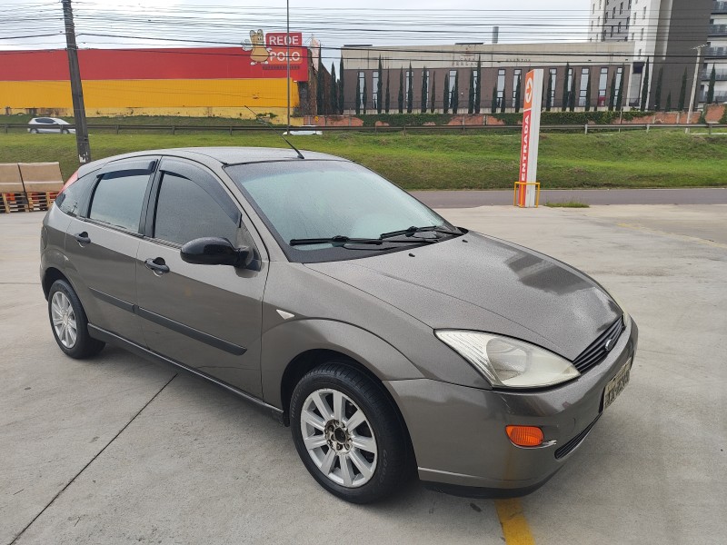 focus 1.8 glx 16v gasolina 4p manual 2001 farroupilha