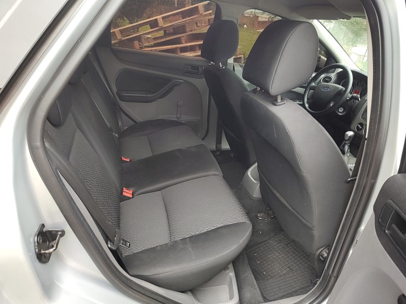 FOCUS 1.6 8V GASOLINA 4P MANUAL - 2011 - CAXIAS DO SUL