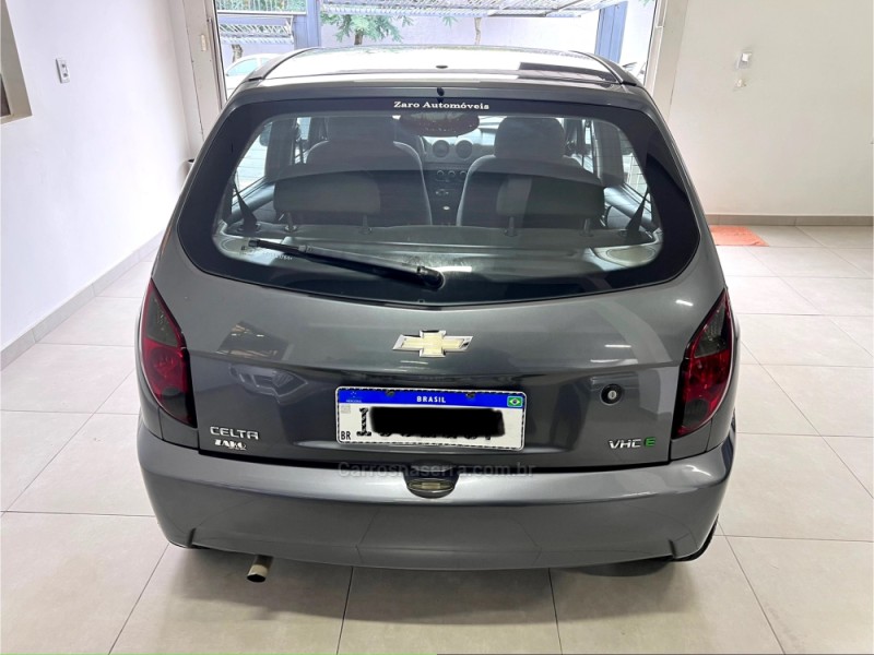 CELTA 1.0 MPFI LT 8V FLEX 4P MANUAL - 2012 - CARLOS BARBOSA