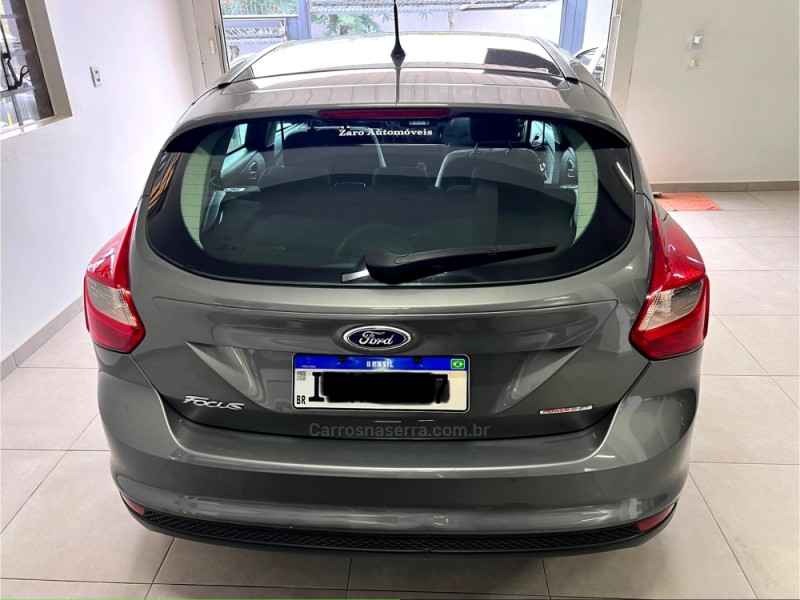 FOCUS 1.6 S HATCH 16V FLEX 4P AUTOMÁTICO - 2015 - CARLOS BARBOSA