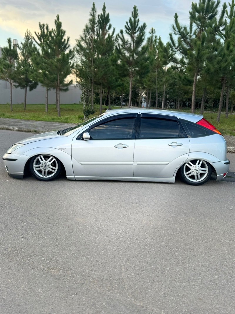 FOCUS 1.6 GLX 8V FLEX 4P MANUAL - 2006 - BENTO GONçALVES