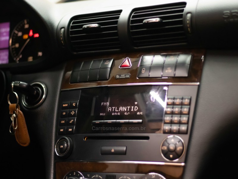 C 180 K 1.8 CLASSIC KOMPRESSOR 16V 143 CV GASOLINA 4P AUTOMÁTICO - 2006 - CAXIAS DO SUL