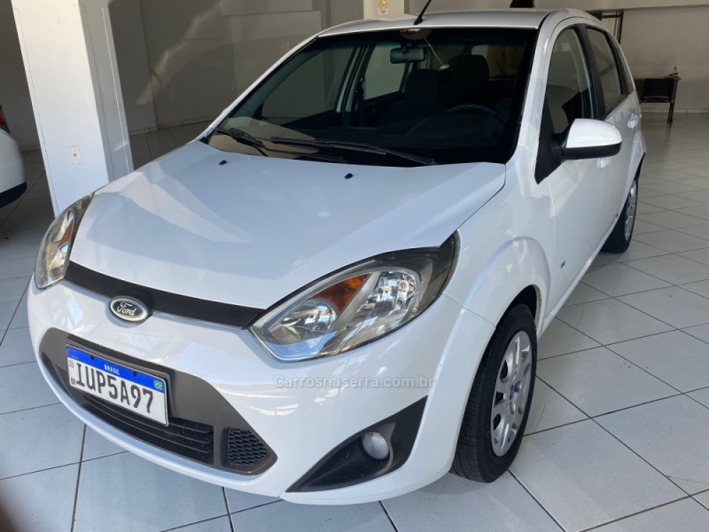 FIESTA 1.6 SE HATCH 16V FLEX 4P MANUAL