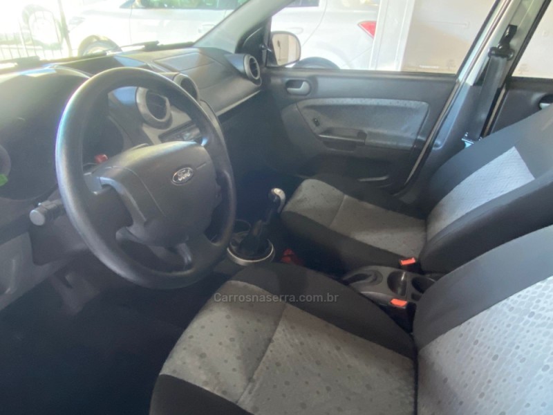 FIESTA 1.6 SE HATCH 16V FLEX 4P MANUAL - 2014 - ARROIO DO MEIO