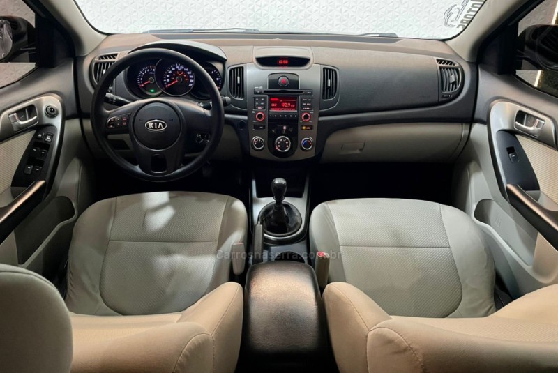 CERATO 1.6 EX2 SEDAN 16V GASOLINA 4P MANUAL - 2011 - NOVO HAMBURGO