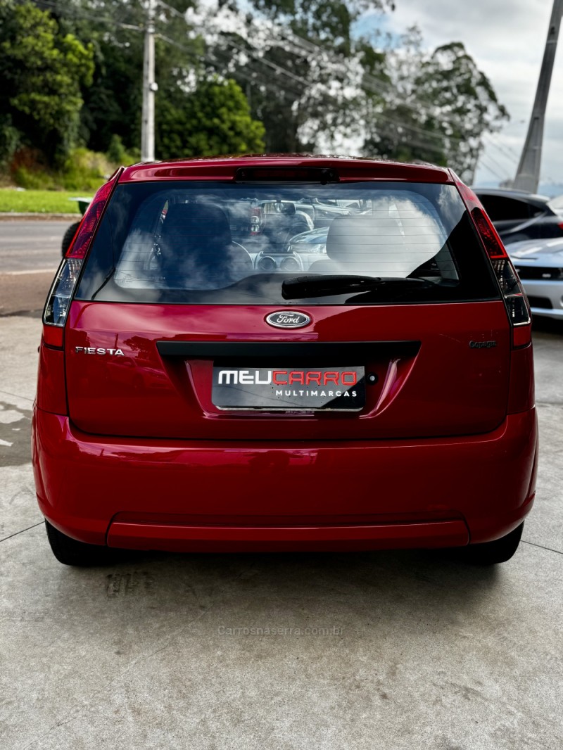 FIESTA 1.0 MPI CLASS 8V FLEX 4P MANUAL - 2011 - LAJEADO