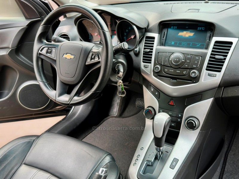CRUZE 1.8 LT 16V FLEX 4P AUTOMÁTICO - 2013 - NOVO HAMBURGO