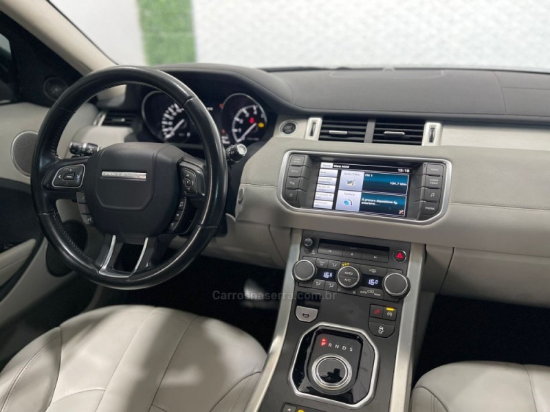 RANGE ROVER EVOQUE 2.0 PURE 4WD 16V GASOLINA 4P AUTOMÁTICO - 2015 - NOVO HAMBURGO