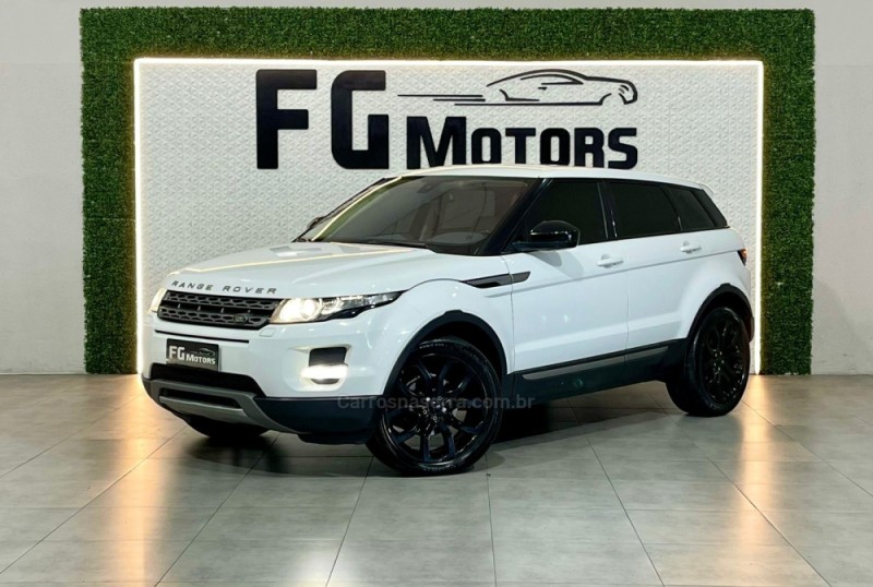 RANGE ROVER EVOQUE 2.0 PURE 4WD 16V GASOLINA 4P AUTOMÁTICO - 2015 - NOVO HAMBURGO